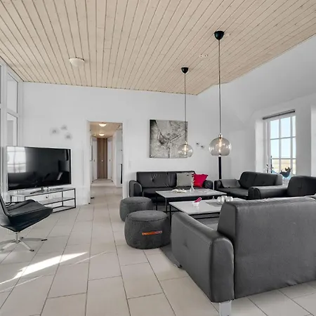 度假居 7 Bedroom Gorgeous In Ulfborg