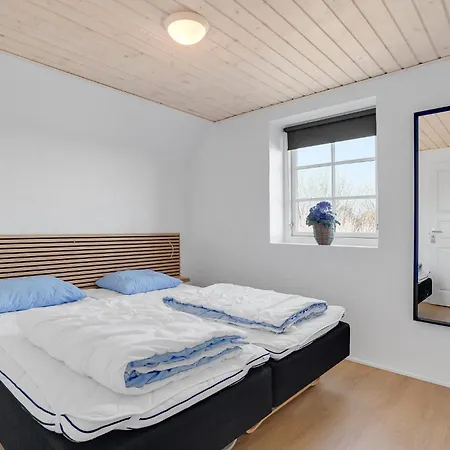 度假居 7 Bedroom Gorgeous In Ulfborg 乌尔夫堡