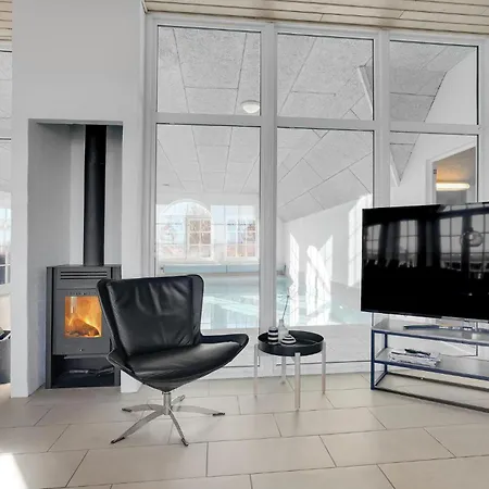 7 Bedroom Gorgeous In Ulfborg