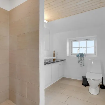 度假居 7 Bedroom Gorgeous In Ulfborg 乌尔夫堡