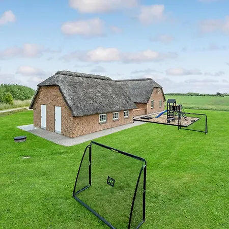 7 Bedroom Gorgeous In Ulfborg