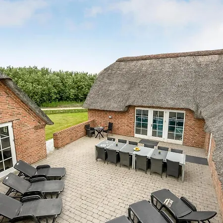 度假居 7 Bedroom Gorgeous In Ulfborg