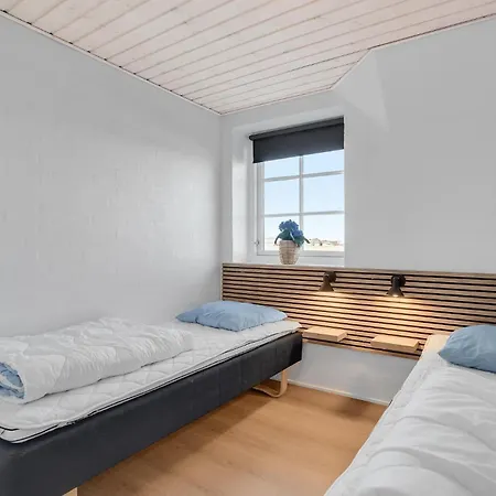 度假居 7 Bedroom Gorgeous In Ulfborg